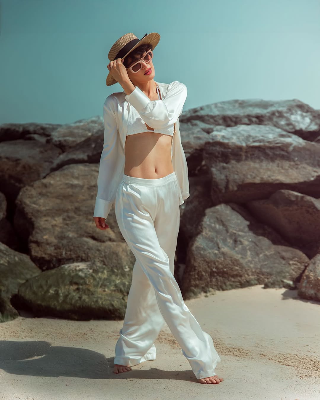 Riviera White Silk Set